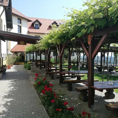 Wine Temple Jeruzalem Hotel